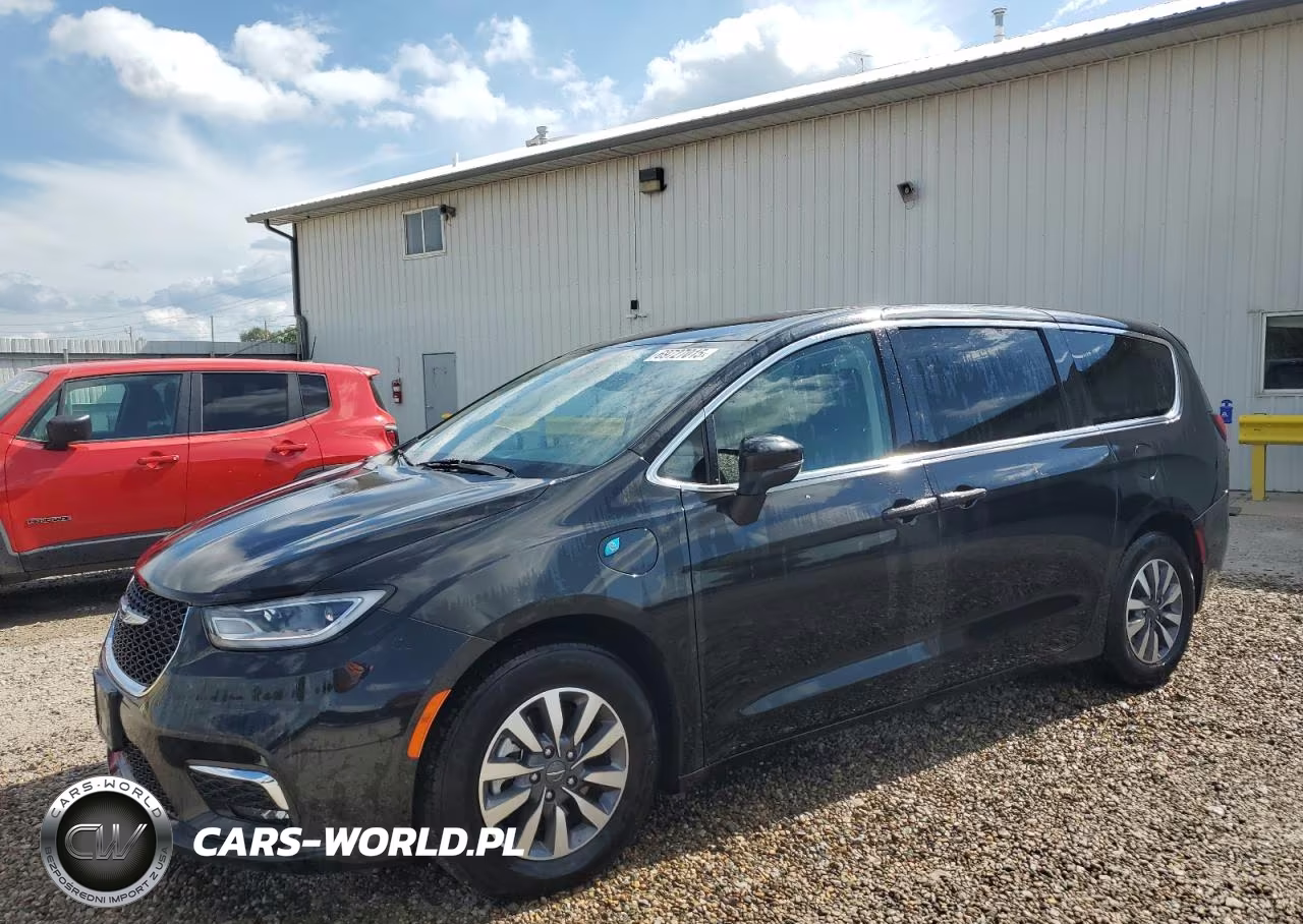 2023 Chrysler Pacifica Hybrid Touring L – zdjęcie 1 z 13