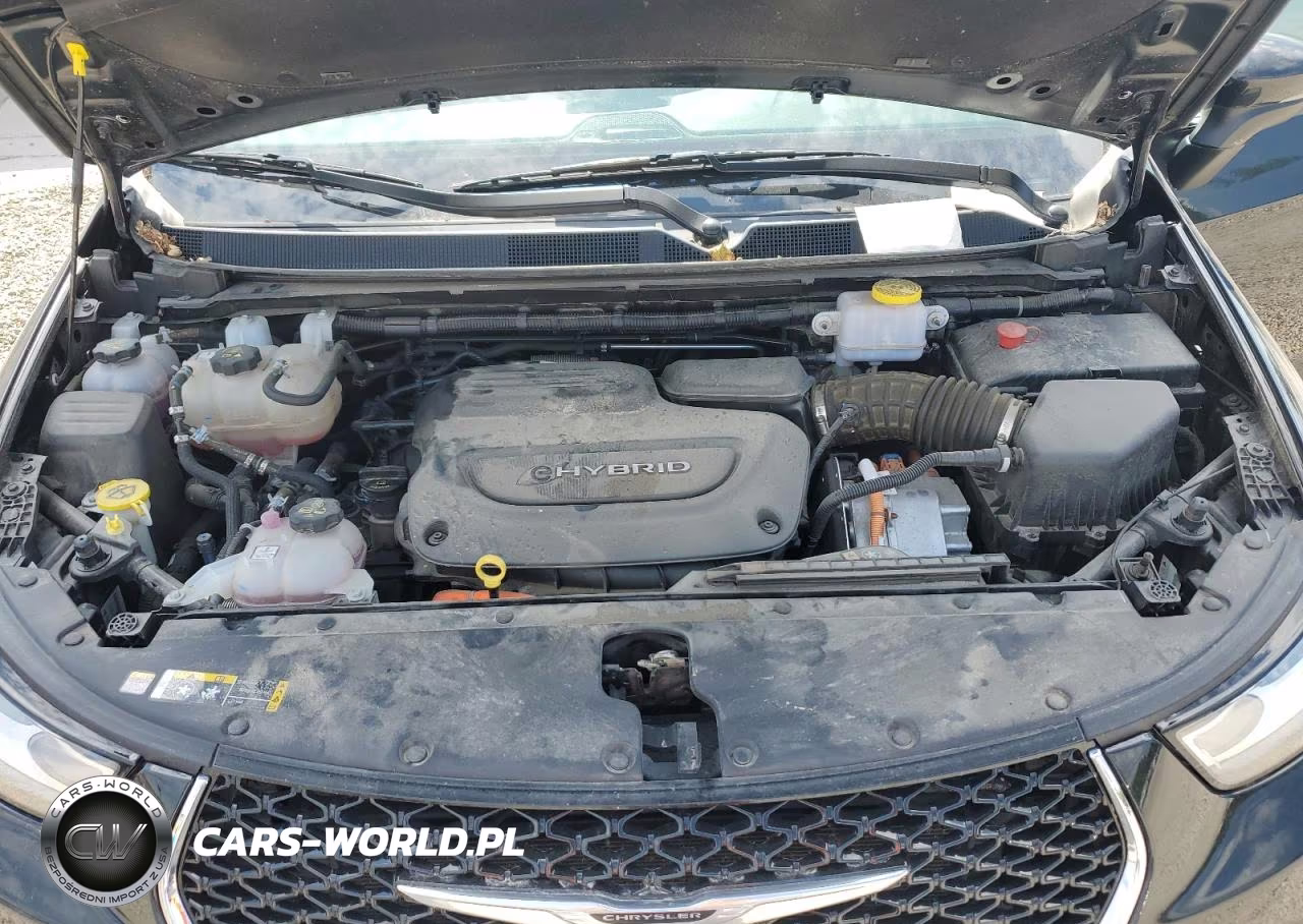 2023 Chrysler Pacifica Hybrid Touring L VIN:2C4RC1L73PR626221 - 12