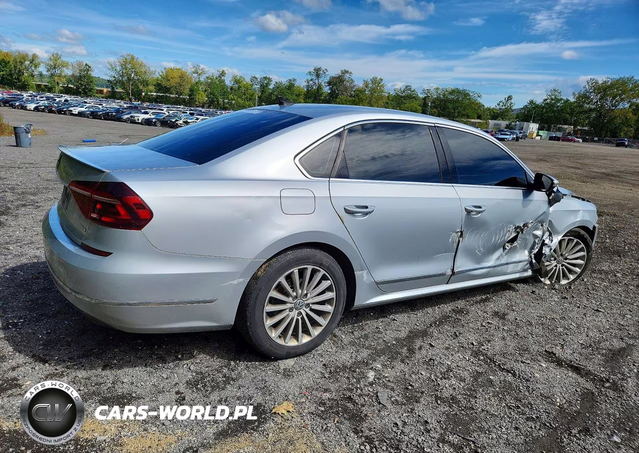 2017 Volkswagen Passat Se VIN:1VWBT7A34HC033897 - 3