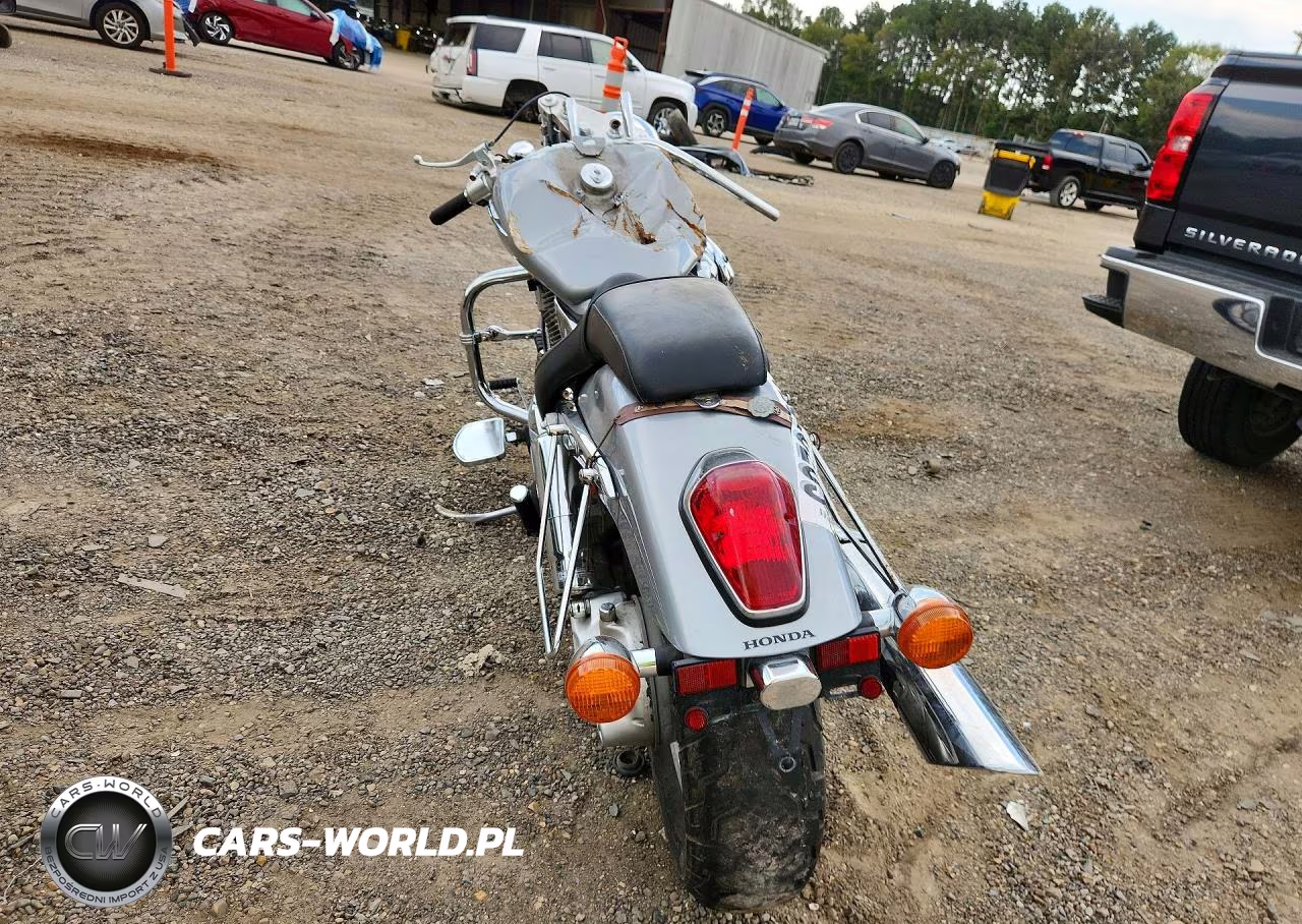 2004 Honda Vtx1300 C VIN:1HFSC55074A010780 - 4