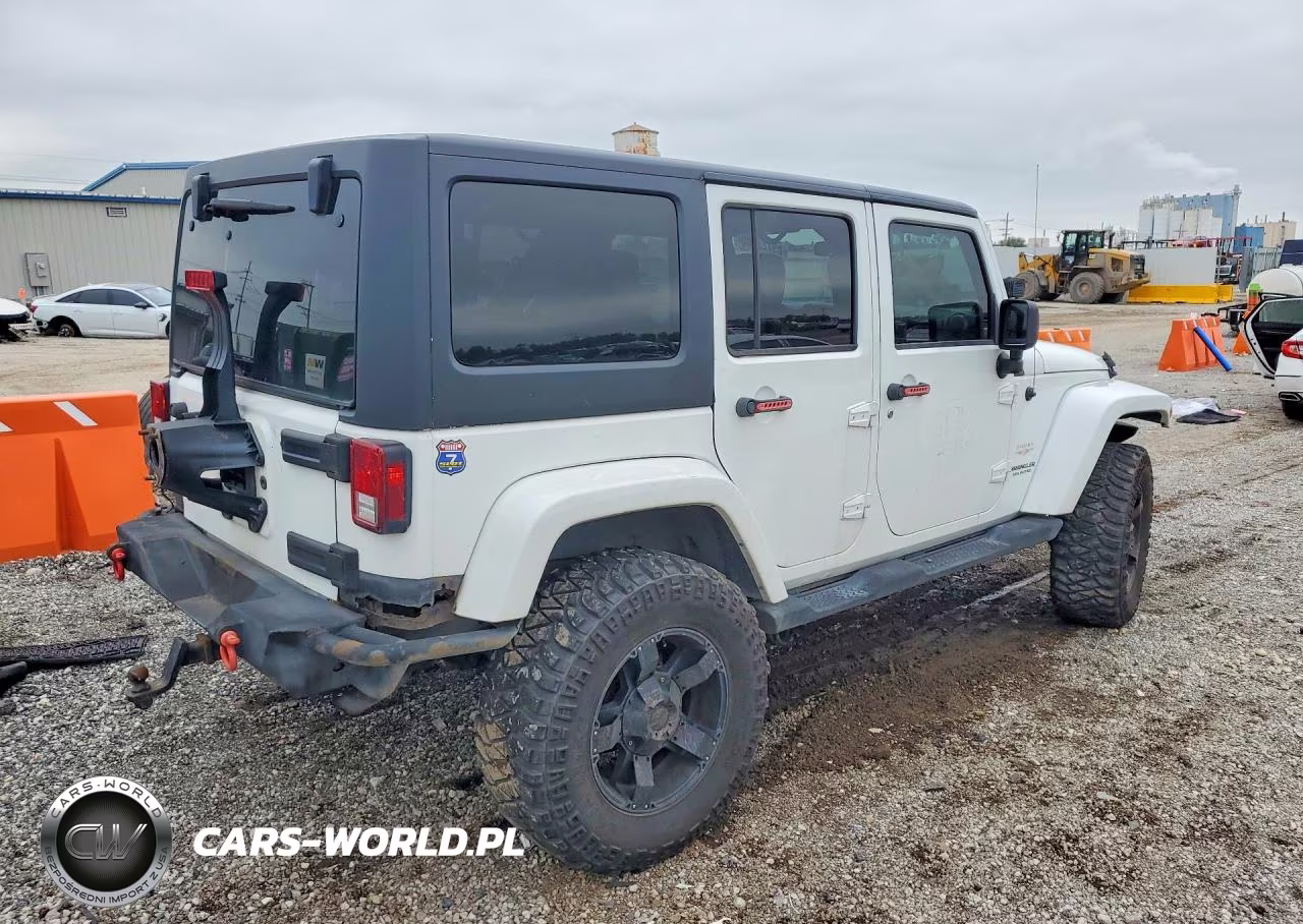 2011 Jeep Wrangler Unlimited Sahara VIN:1J4BA5H16BL604356 - 3