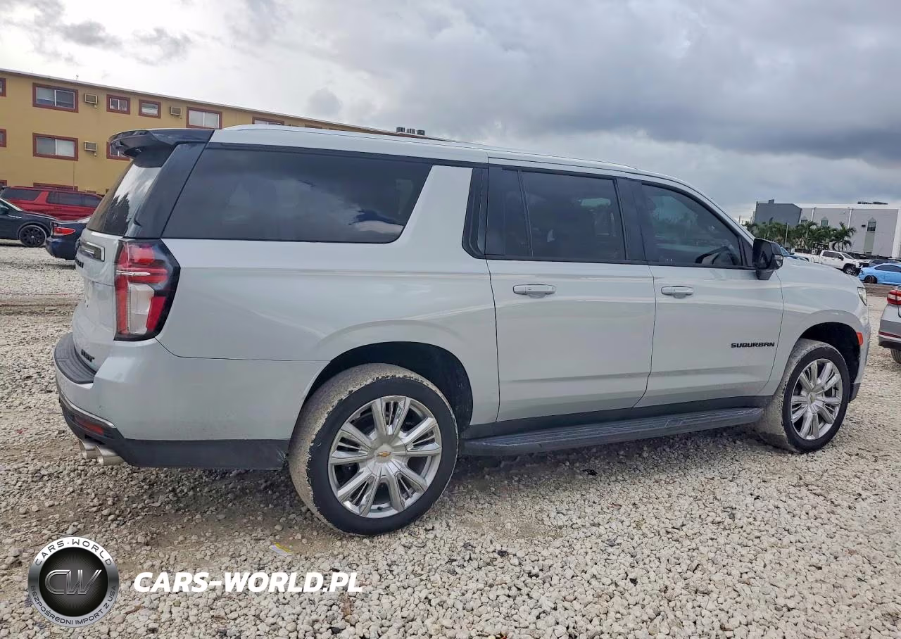 2022 Chevrolet Suburban 4Wd Rst VIN:1GNSKEKL1NR201844 - 3