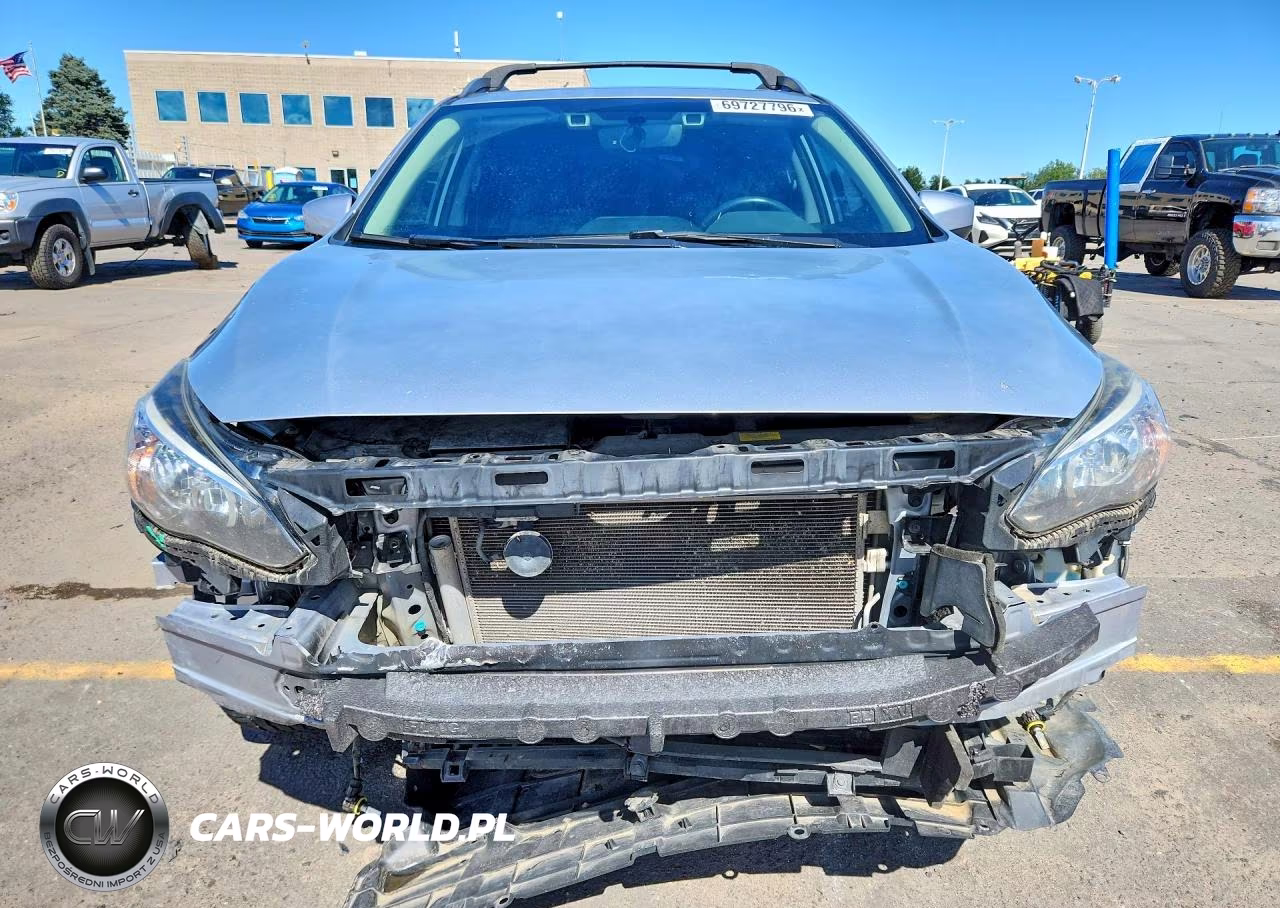 2018 Subaru Crosstrek Premium VIN:JF2GTADCXJH313996 - 5