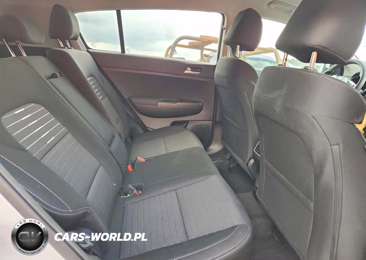 2022 Kia Sportage Lx VIN:KNDPM3AC0N7968482 - 11