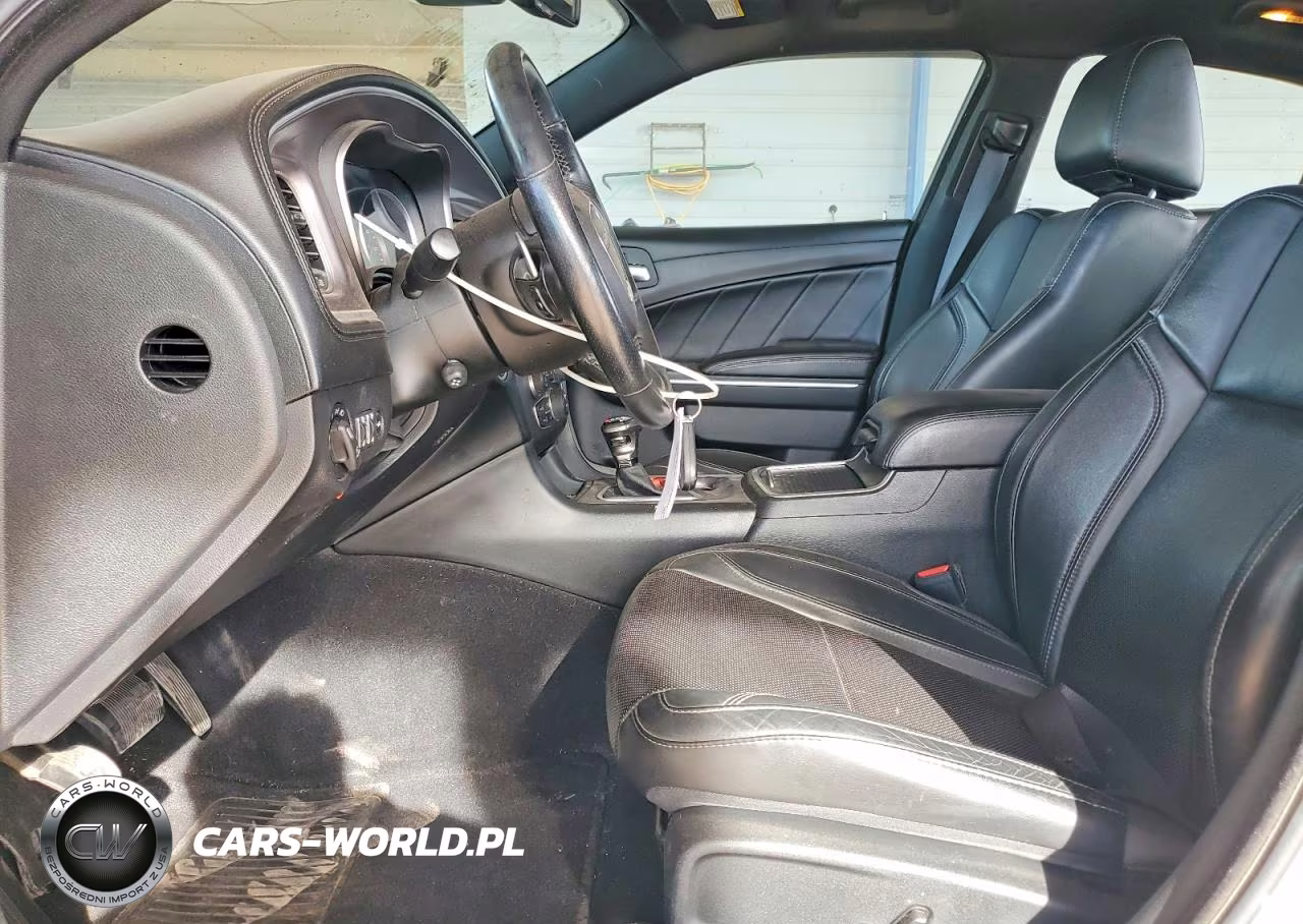 2019 Dodge Charger Sxt VIN:2C3CDXJG7KH561367 - 7