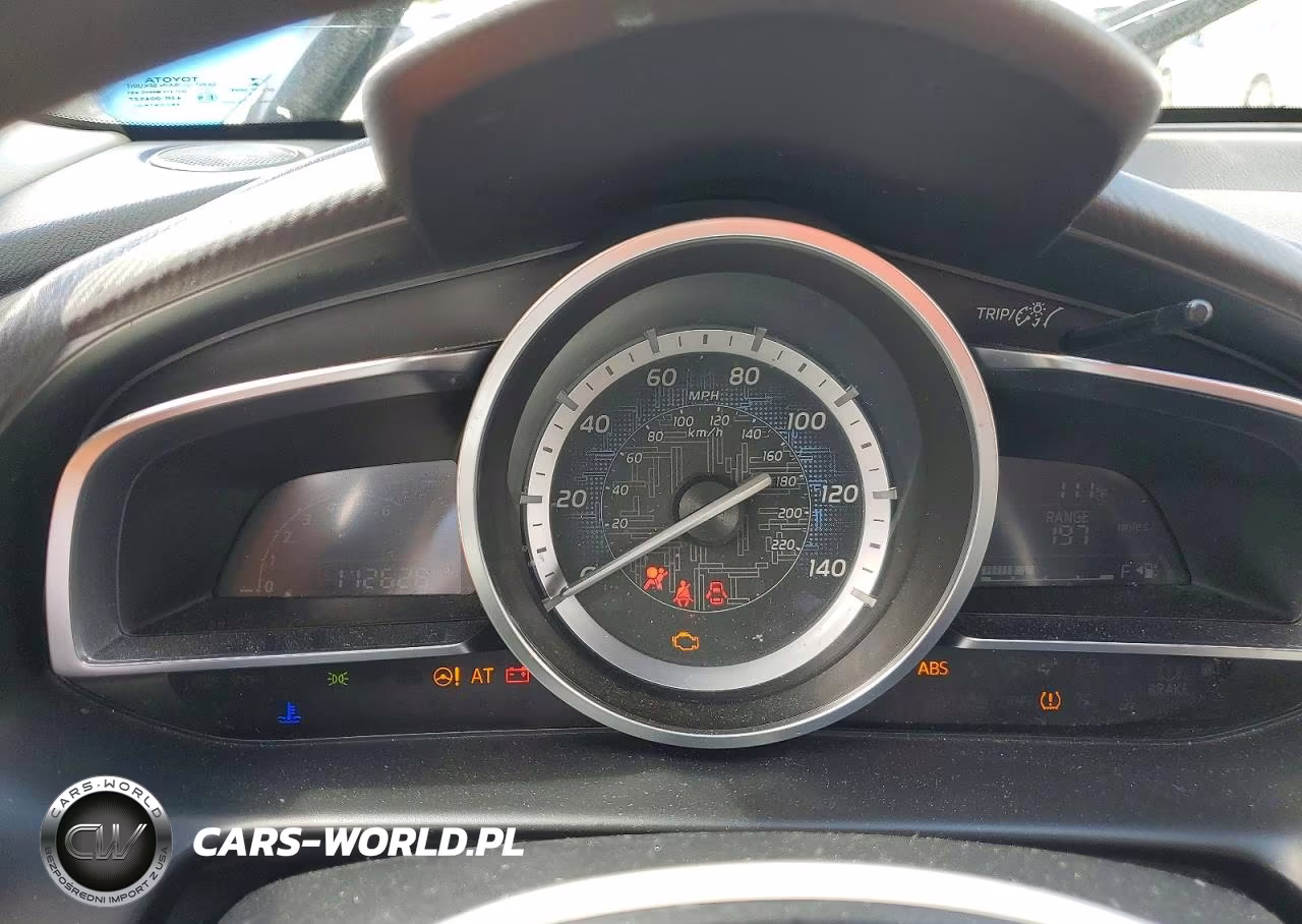 2018 Toyota Yaris Ia Base VIN:3MYDLBYV0JY333716 - 9