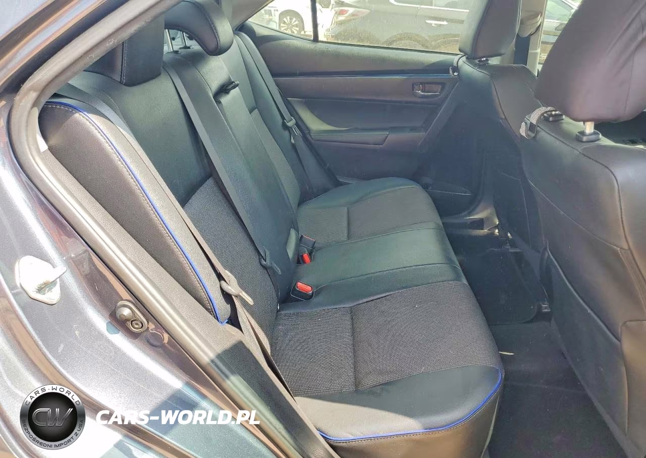 2018 Toyota Corolla Se VIN:5YFBURHE2JP852021 - 10