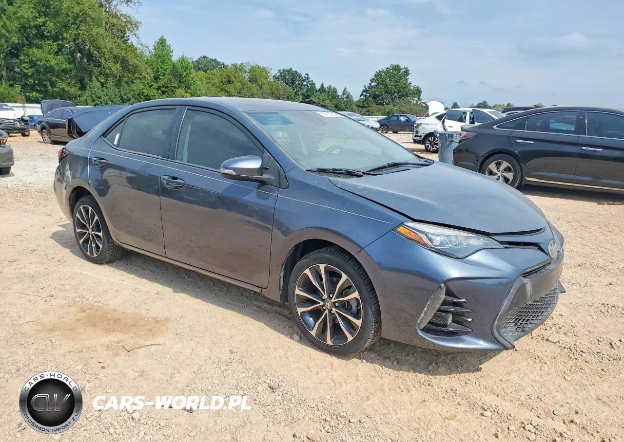 2018 Toyota Corolla Se VIN:5YFBURHE2JP852021 - 4