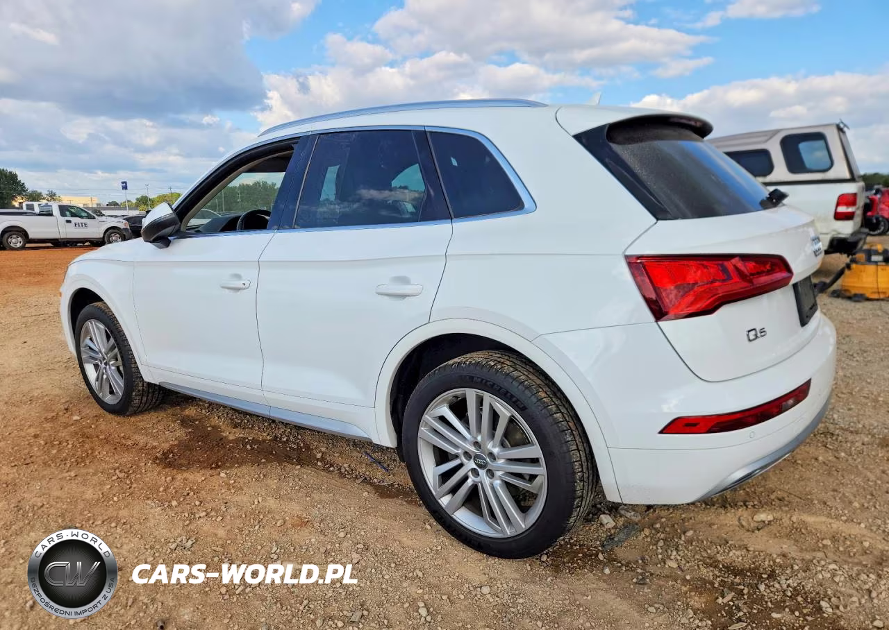 2018 Audi Q5 Premium Plus VIN:WA1BNAFY9J2014198 - 2