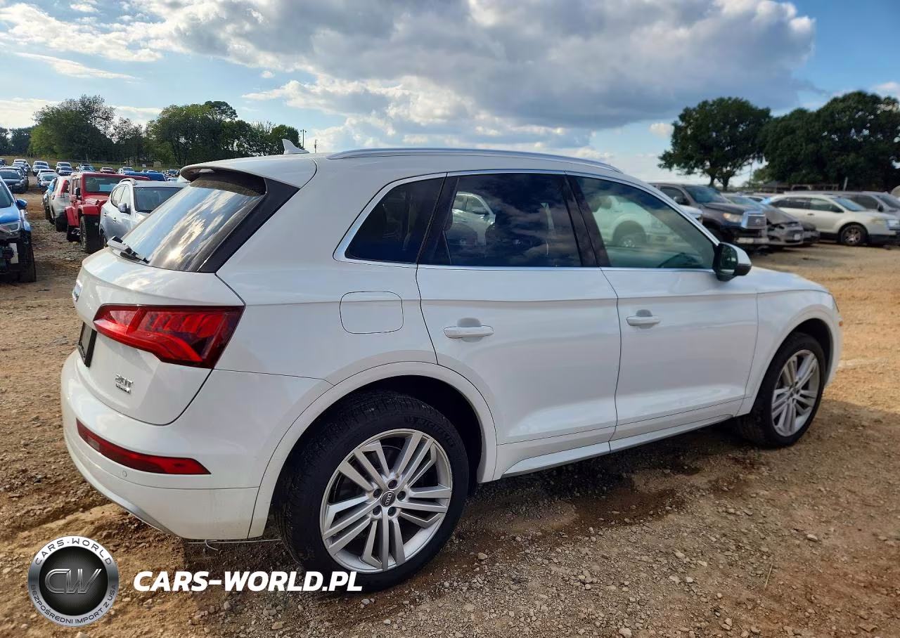 2018 Audi Q5 Premium Plus VIN:WA1BNAFY9J2014198 - 3