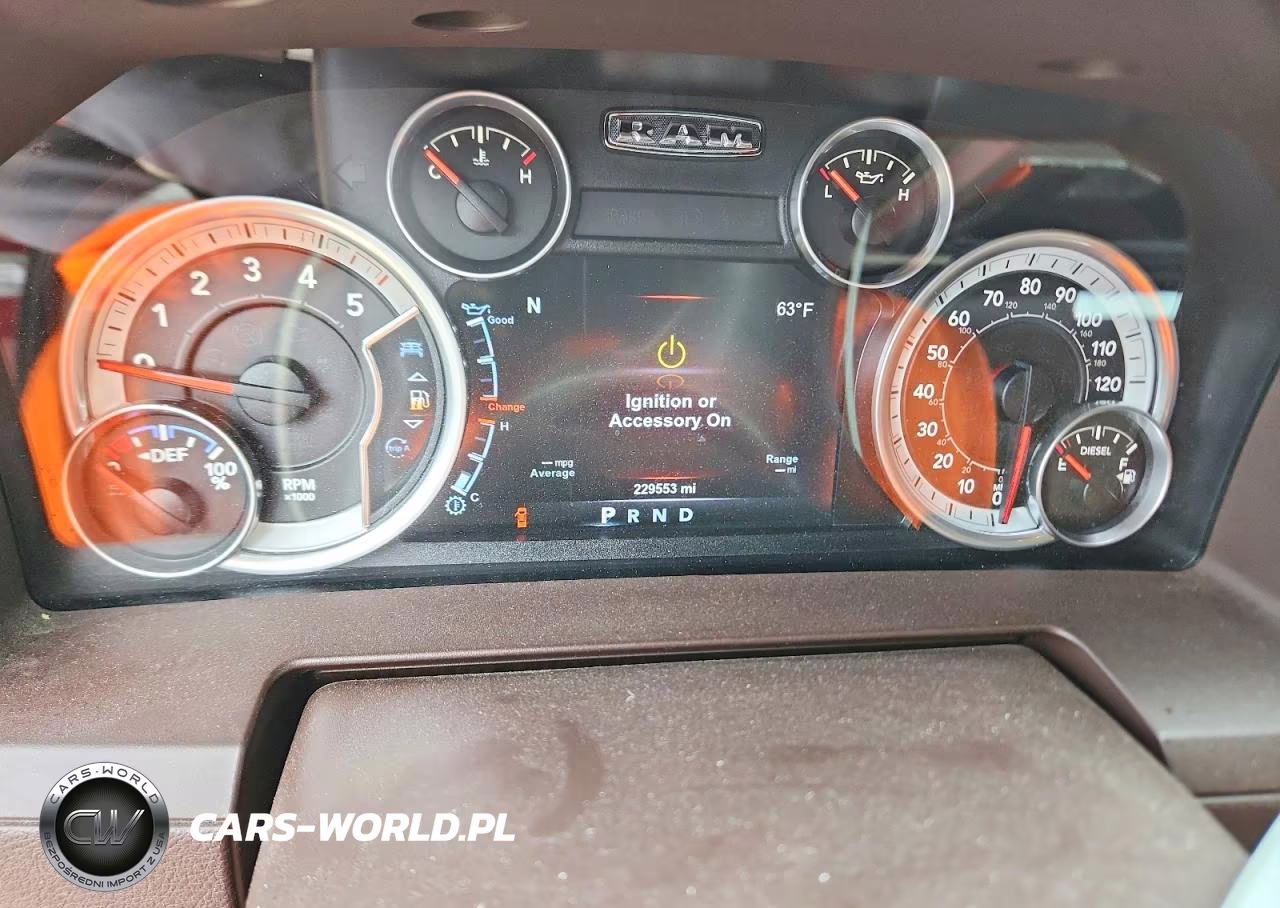 2015 Ram 1500 Laramie VIN:1C6RR7NM7FS665600 - 9