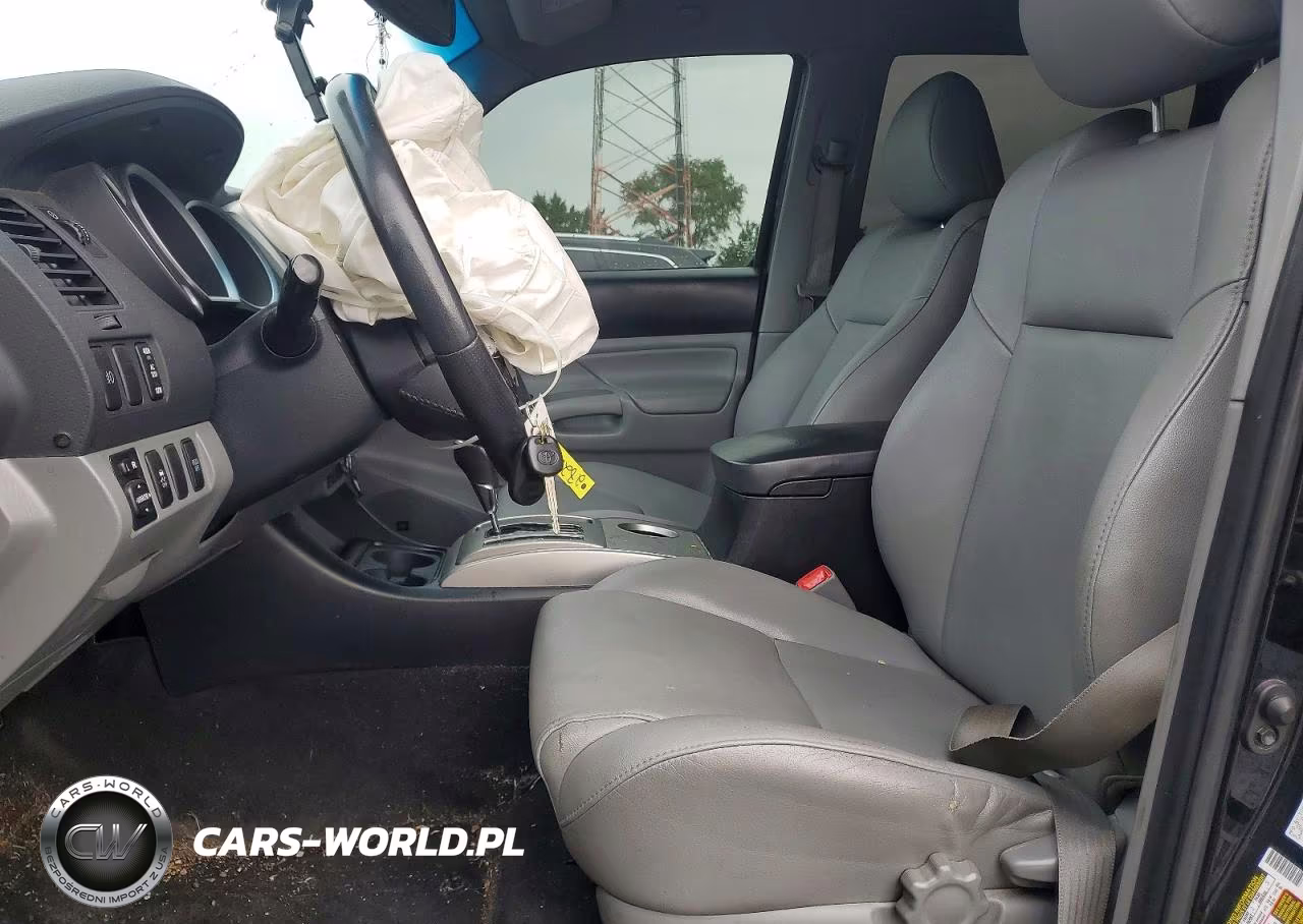 2014 Toyota Tacoma V6 VIN:3TMLU4EN0EM135335 - 7