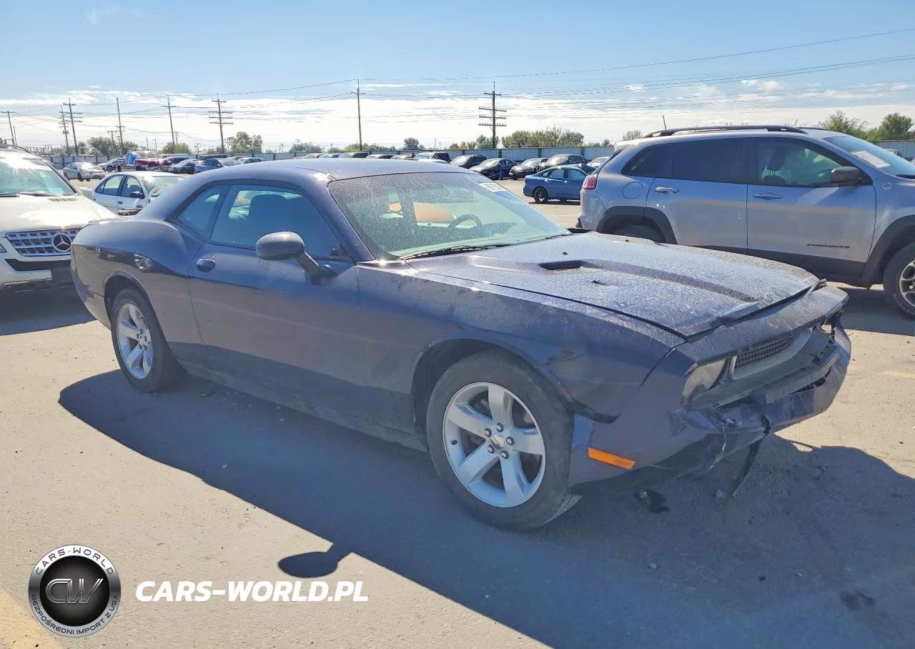 2013 Dodge Challenger Sxt VIN:2C3CDYAG1DH681836 - 4