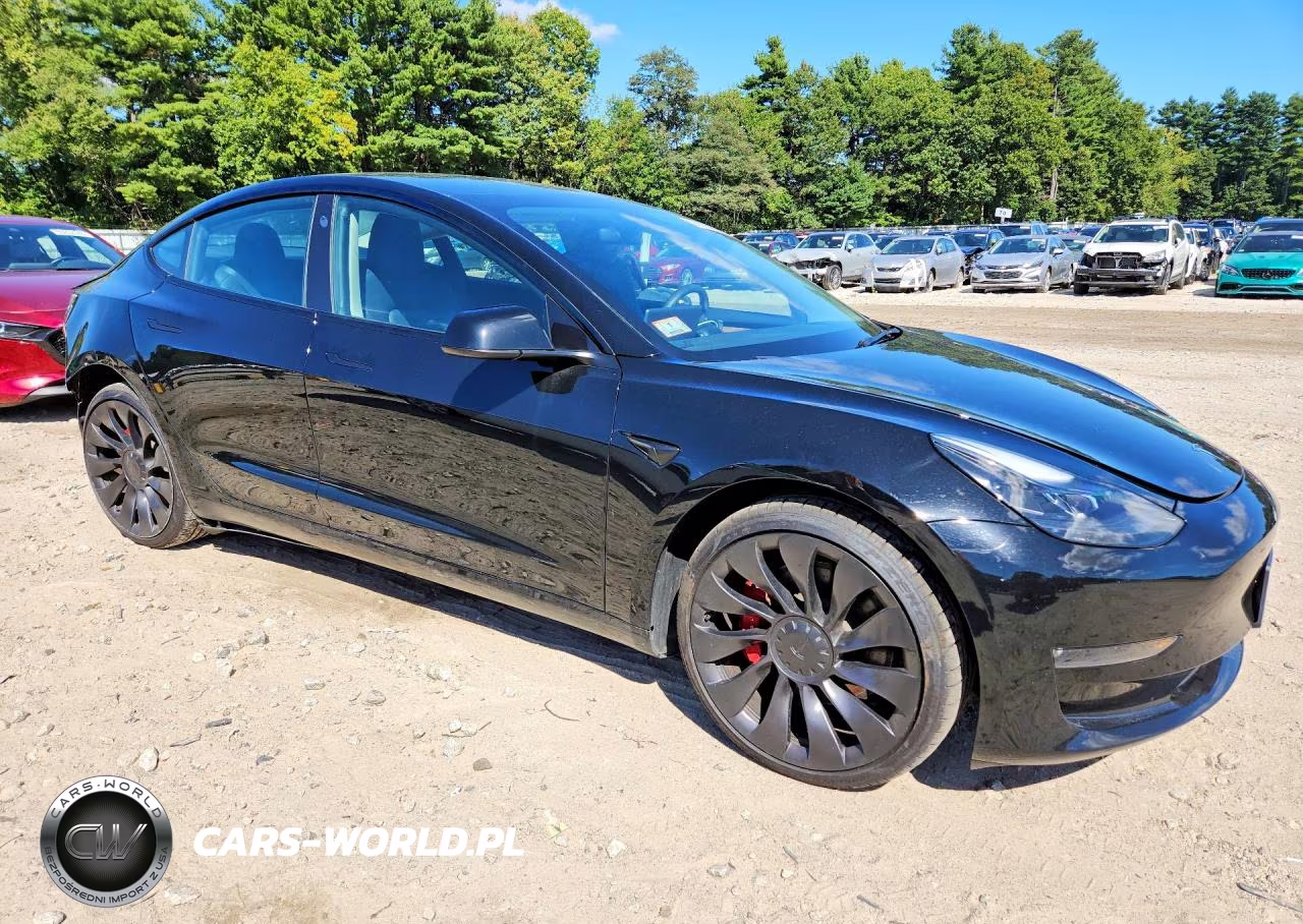 2023 Tesla Model 3 VIN:5YJ3E1EC3PF680382 - 4