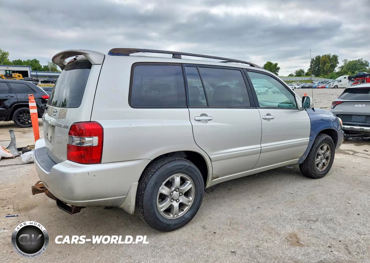 2005 Toyota Highlander Base VIN:JTEDP21A050087904 - 3
