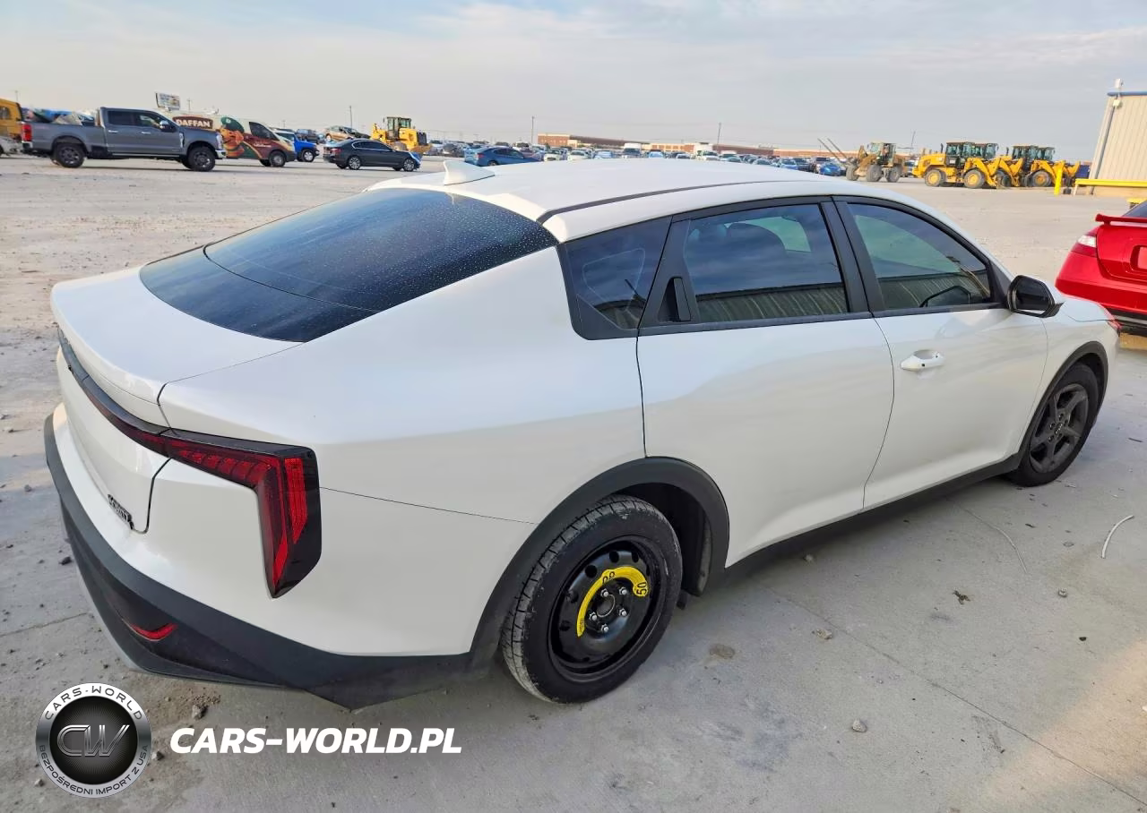 2025 Kia K4 Lxs VIN:3KPFT4DE2SE132864 - 3