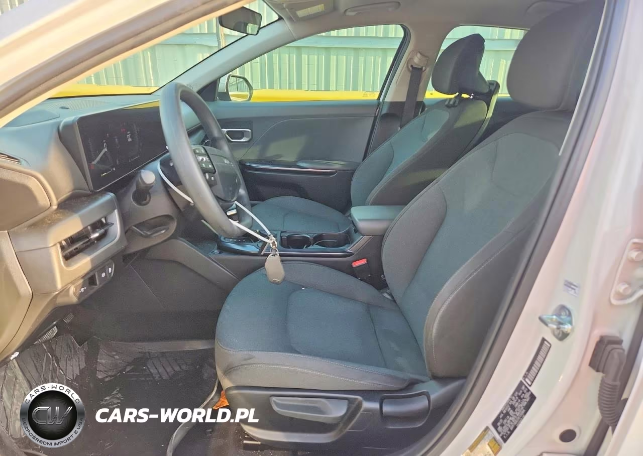 2025 Kia K4 Lxs VIN:3KPFT4DE2SE132864 - 7