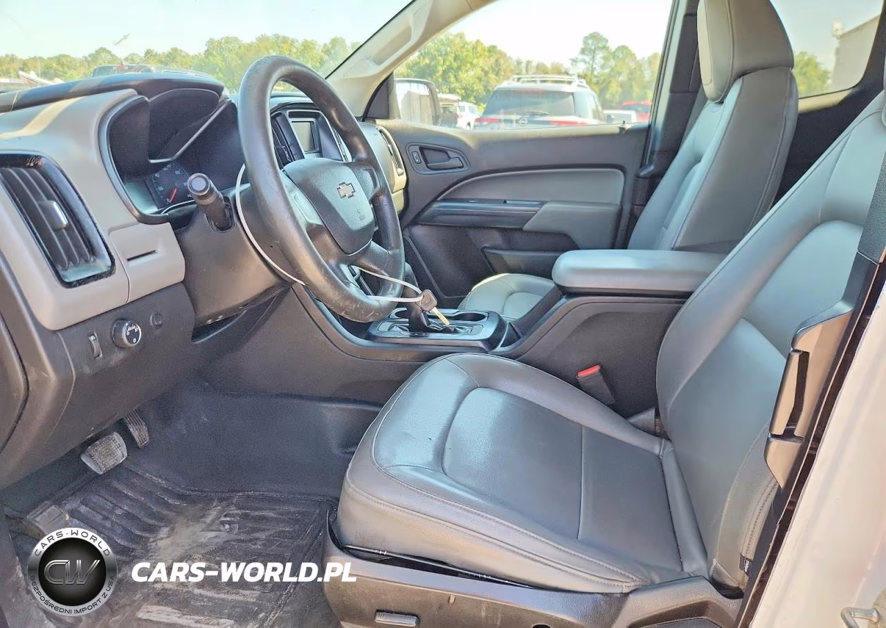 2017 Chevrolet Colorado VIN:1GCHSBEN8H1204001 - 7