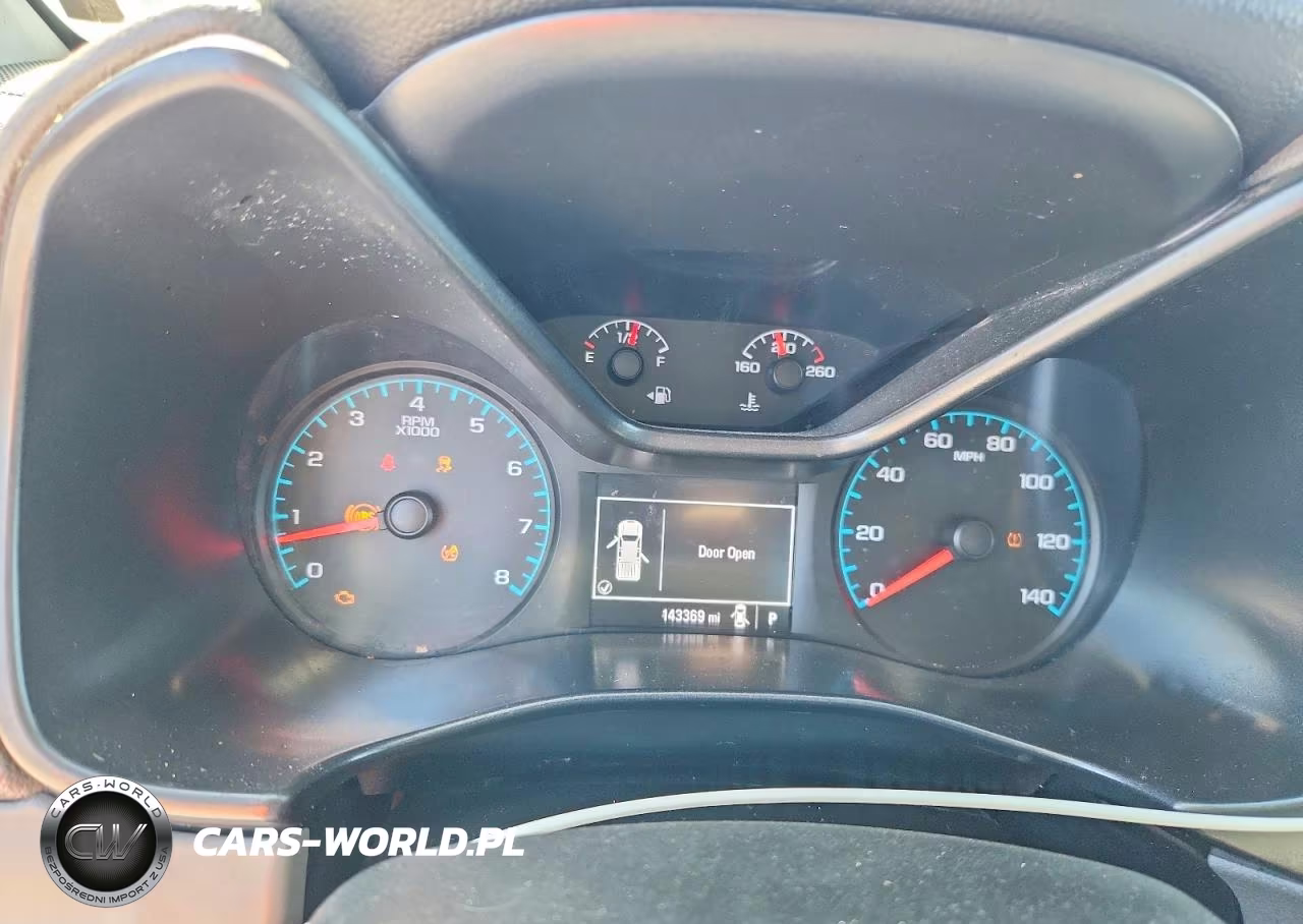 2017 Chevrolet Colorado VIN:1GCHSBEN8H1204001 - 9