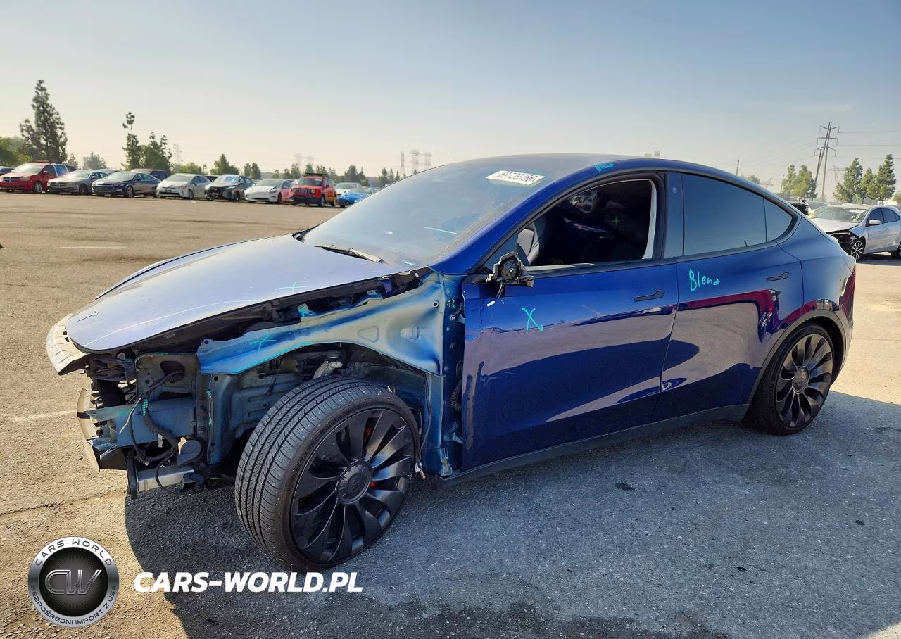 2022 Tesla Model Y – zdjęcie 1 z 14