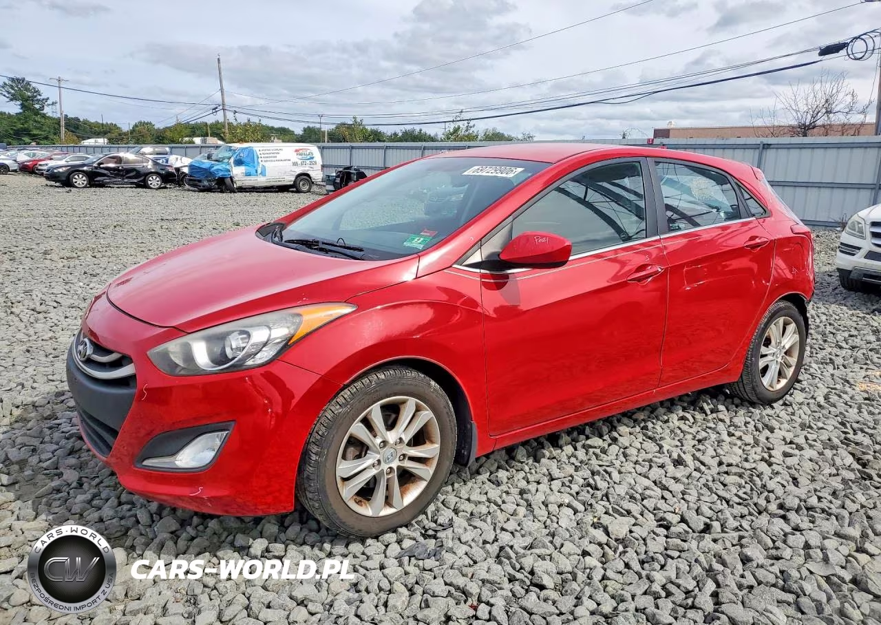 2013 Hyundai Elantra Gt Base – zdjęcie 1 z 12