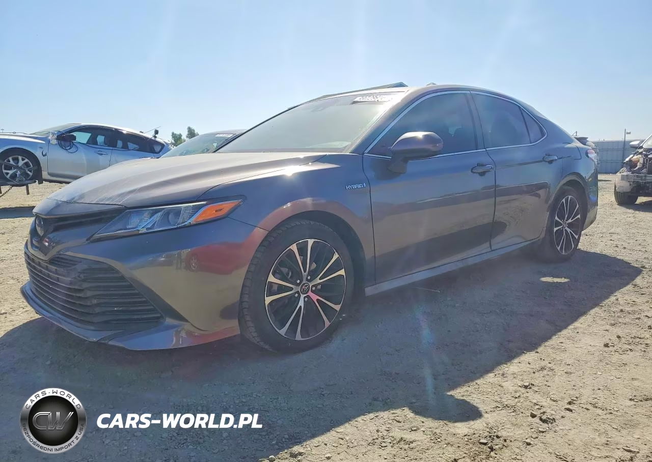 2020 Toyota Camry Le