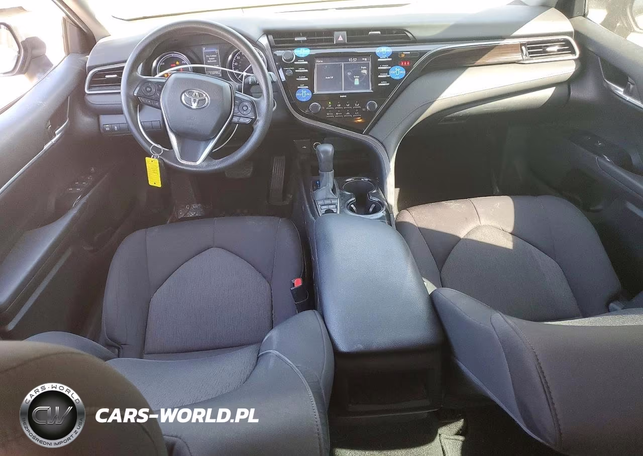 2020 Toyota Camry Le VIN:4T1C31AK4LU013840 - 8