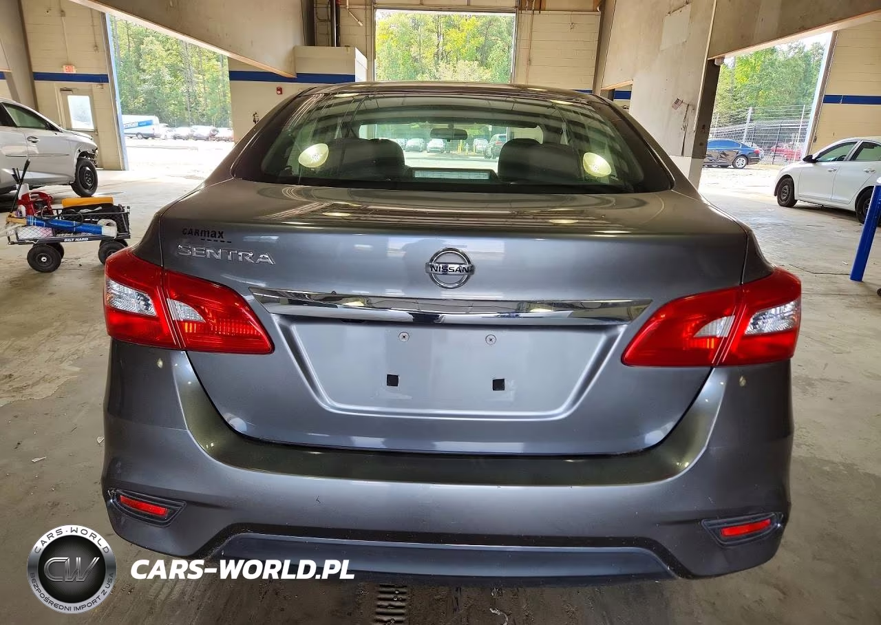 2018 Nissan Sentra S VIN:3N1AB7AP3JY250989 - 6