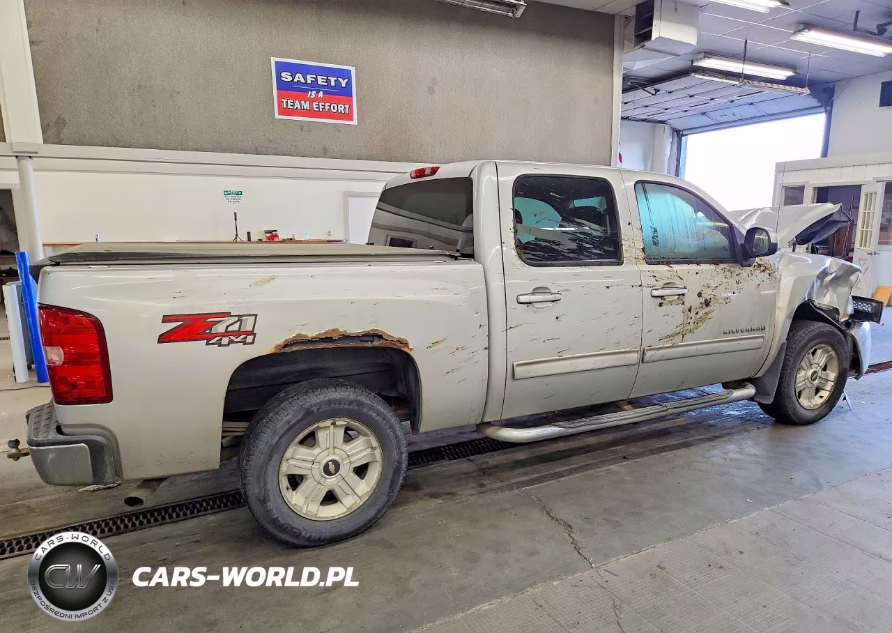 2010 Chevrolet Silverado K1500 Lt VIN:3GCRKSE38AG227997 - 3