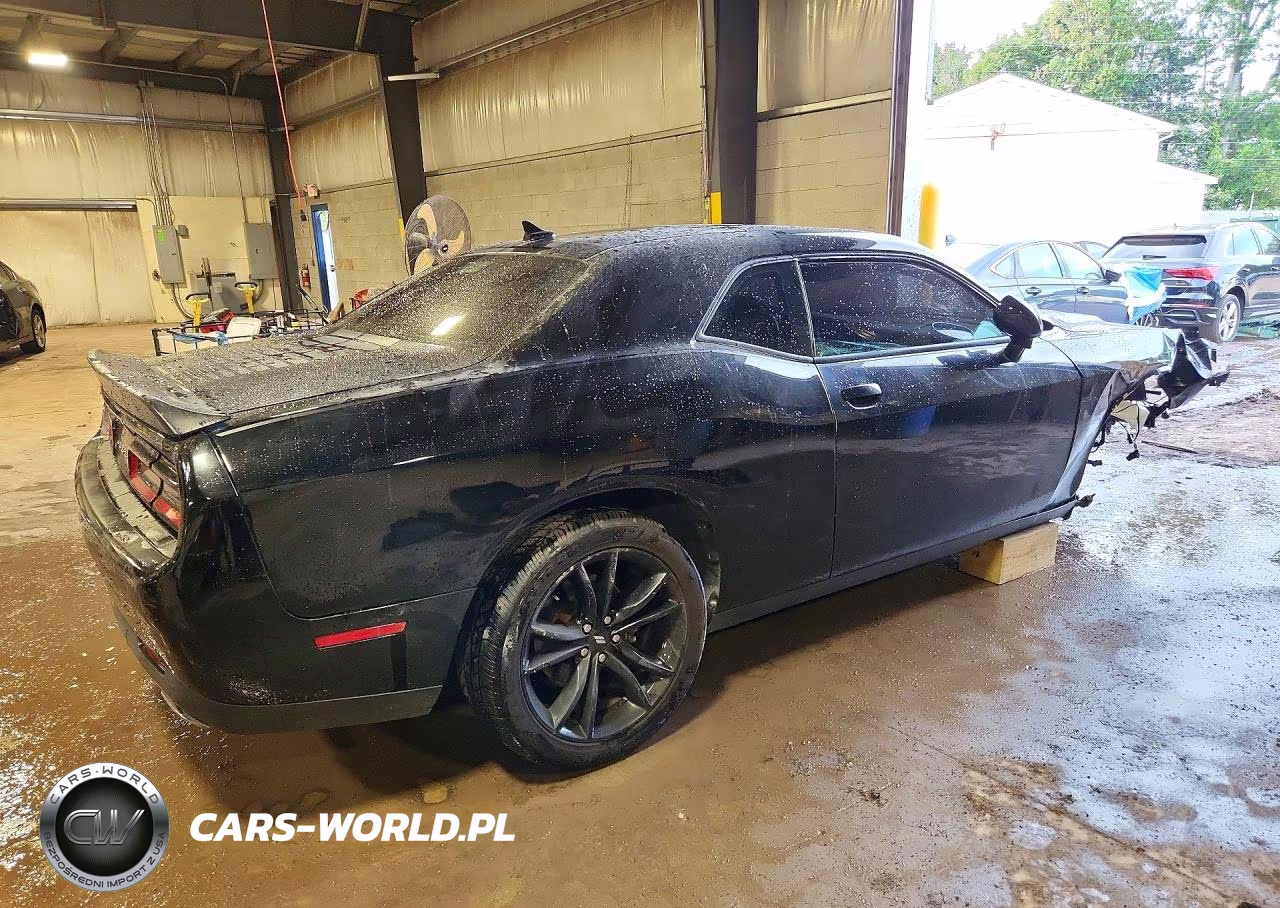 2017 Dodge Challenger Sxt VIN:2C3CDZAG6HH613334 - 3