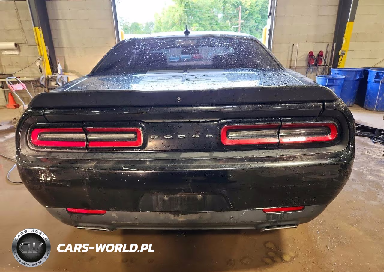 2017 Dodge Challenger Sxt VIN:2C3CDZAG6HH613334 - 6