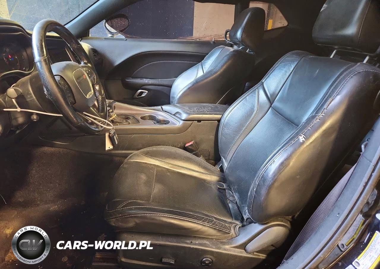 2017 Dodge Challenger Sxt VIN:2C3CDZAG6HH613334 - 7
