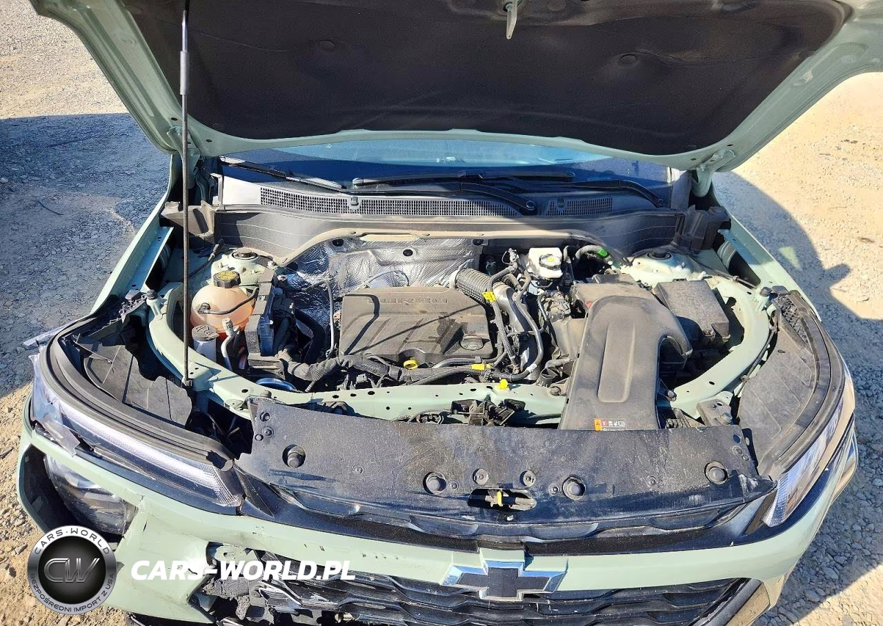 2025 Chevrolet Trax Activ VIN:KL77LKEP8SC151545 - 12