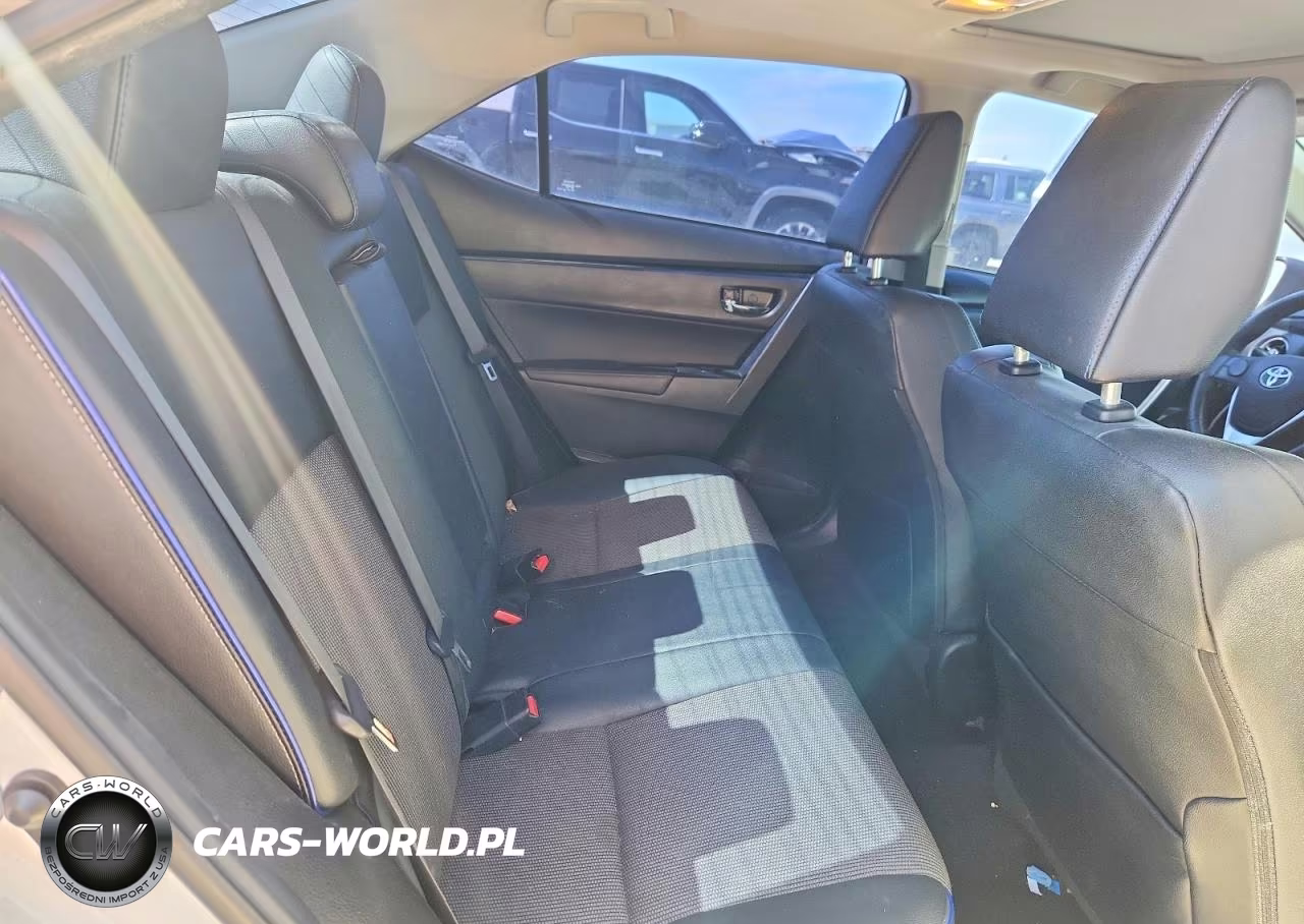 2017 Toyota Corolla Se VIN:5YFBURHE8HP574638 - 10