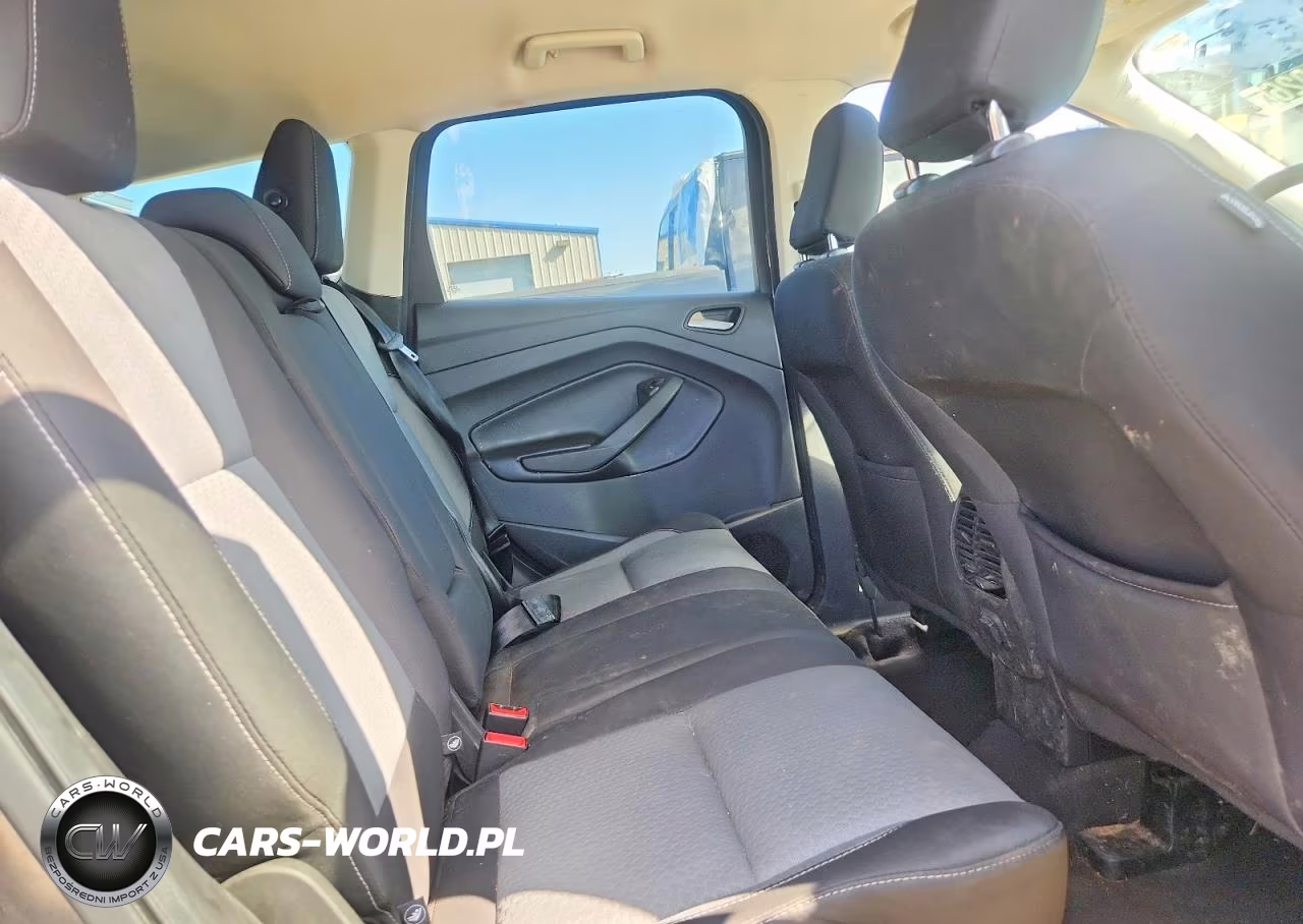 2018 Ford Escape Se VIN:1FMCU9GD1JUA36316 - 10