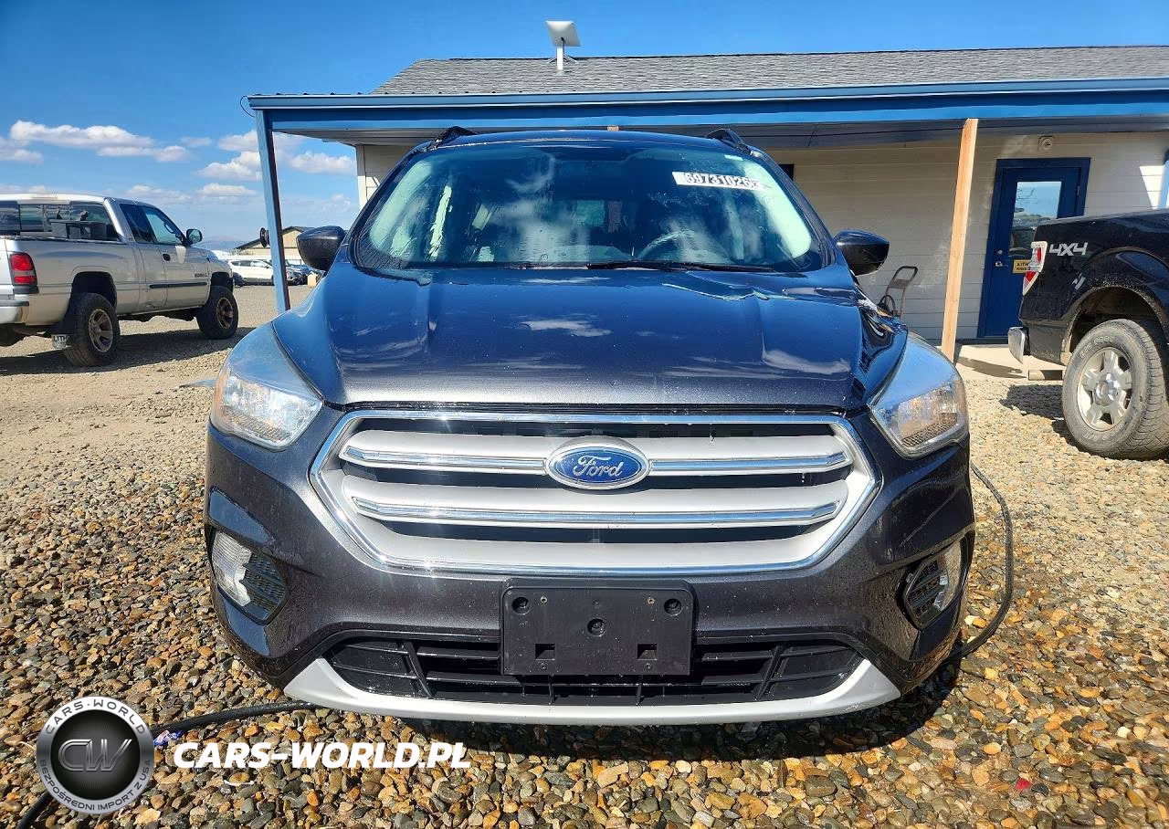 2018 Ford Escape Se VIN:1FMCU9GD1JUA36316 - 5