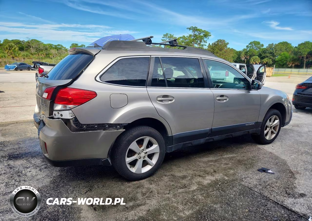 2014 Subaru Outback 2.5I Premium VIN:4S4BRBDCXE3223839 - 3
