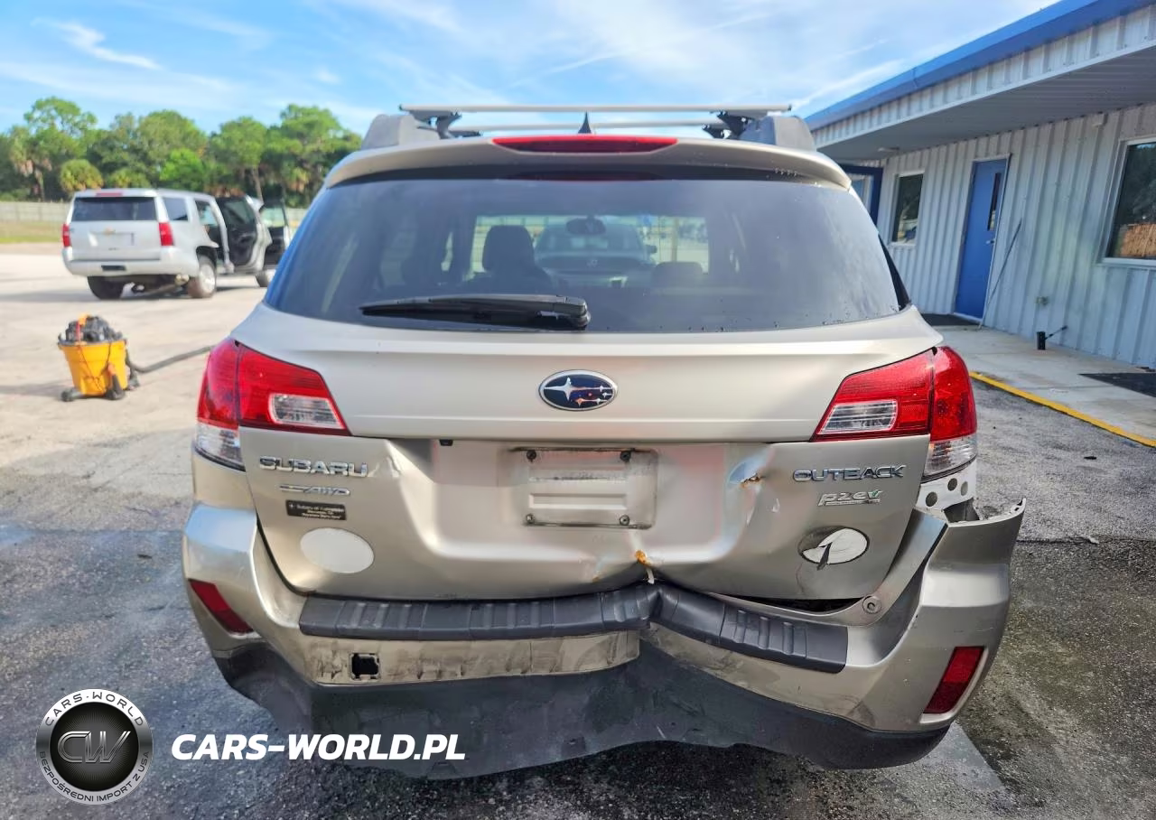 2014 Subaru Outback 2.5I Premium VIN:4S4BRBDCXE3223839 - 6