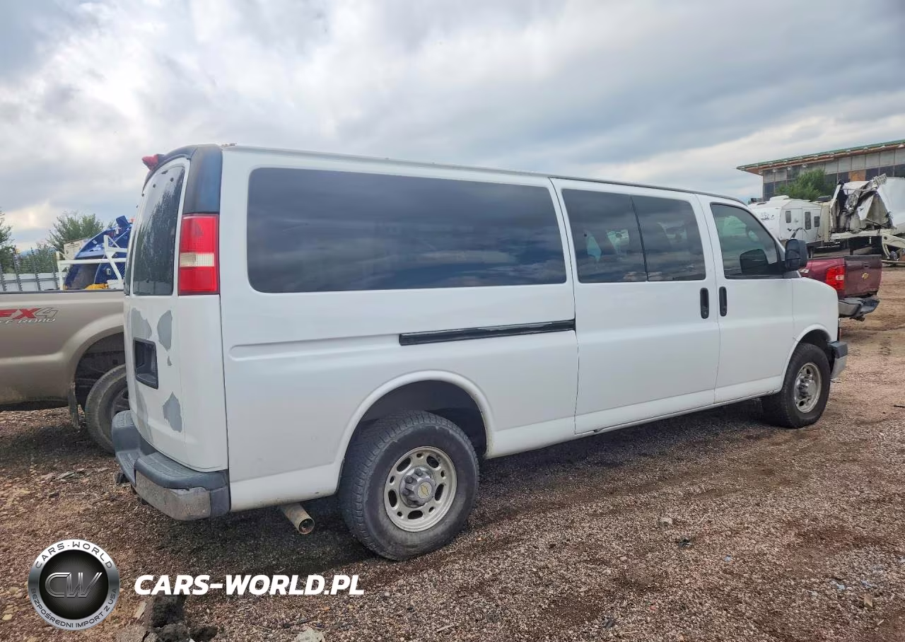 2012 Chevrolet Express G3500 Lt VIN:1GAZG1FG6C1179519 - 3