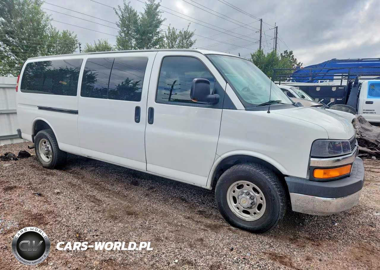 2012 Chevrolet Express G3500 Lt VIN:1GAZG1FG6C1179519 - 4