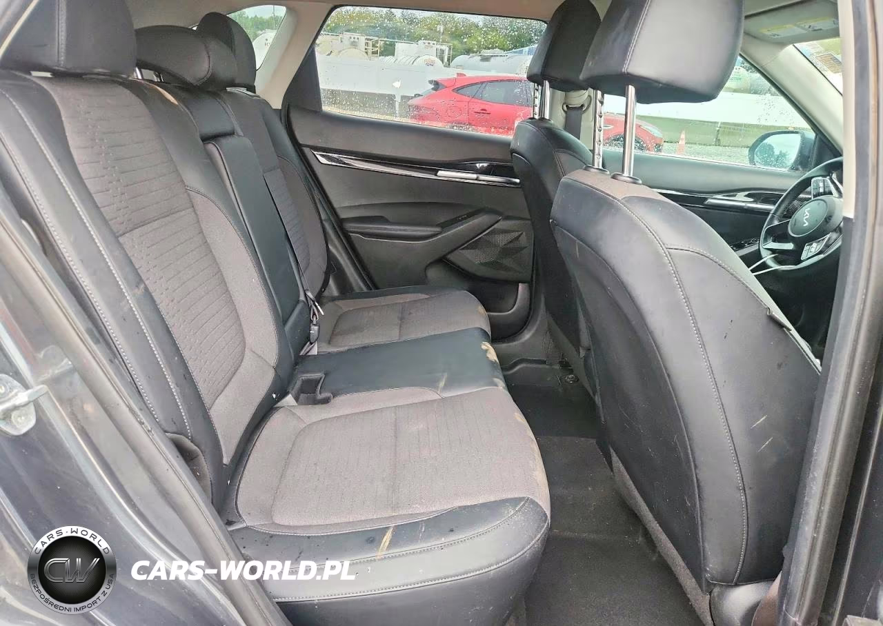 2023 Kia Seltos S VIN:KNDEUCAA6P7447940 - 11