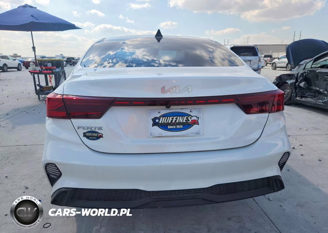 2024 Kia Forte Lxs VIN:3KPF24AD4RE782577 - 6