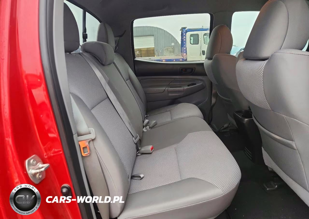 2013 Toyota Tacoma V6 VIN:3TMLU4EN7DM107174 - 10