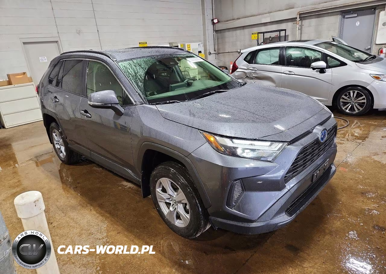 2023 Toyota Rav4 Hybrid Xle VIN:JTMRWRFV8PD185513 - 4