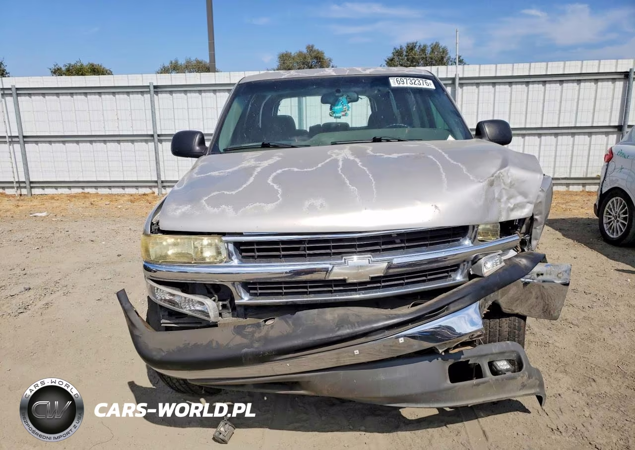 2004 Chevrolet Tahoe C1500 VIN:1GNEC13V44J132521 - 5