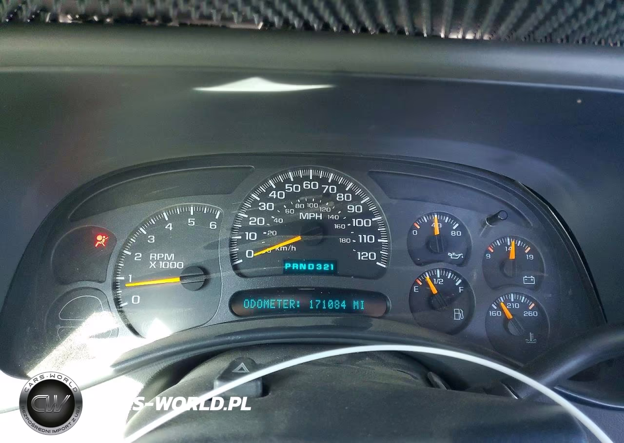 2004 Chevrolet Tahoe C1500 VIN:1GNEC13V44J132521 - 9