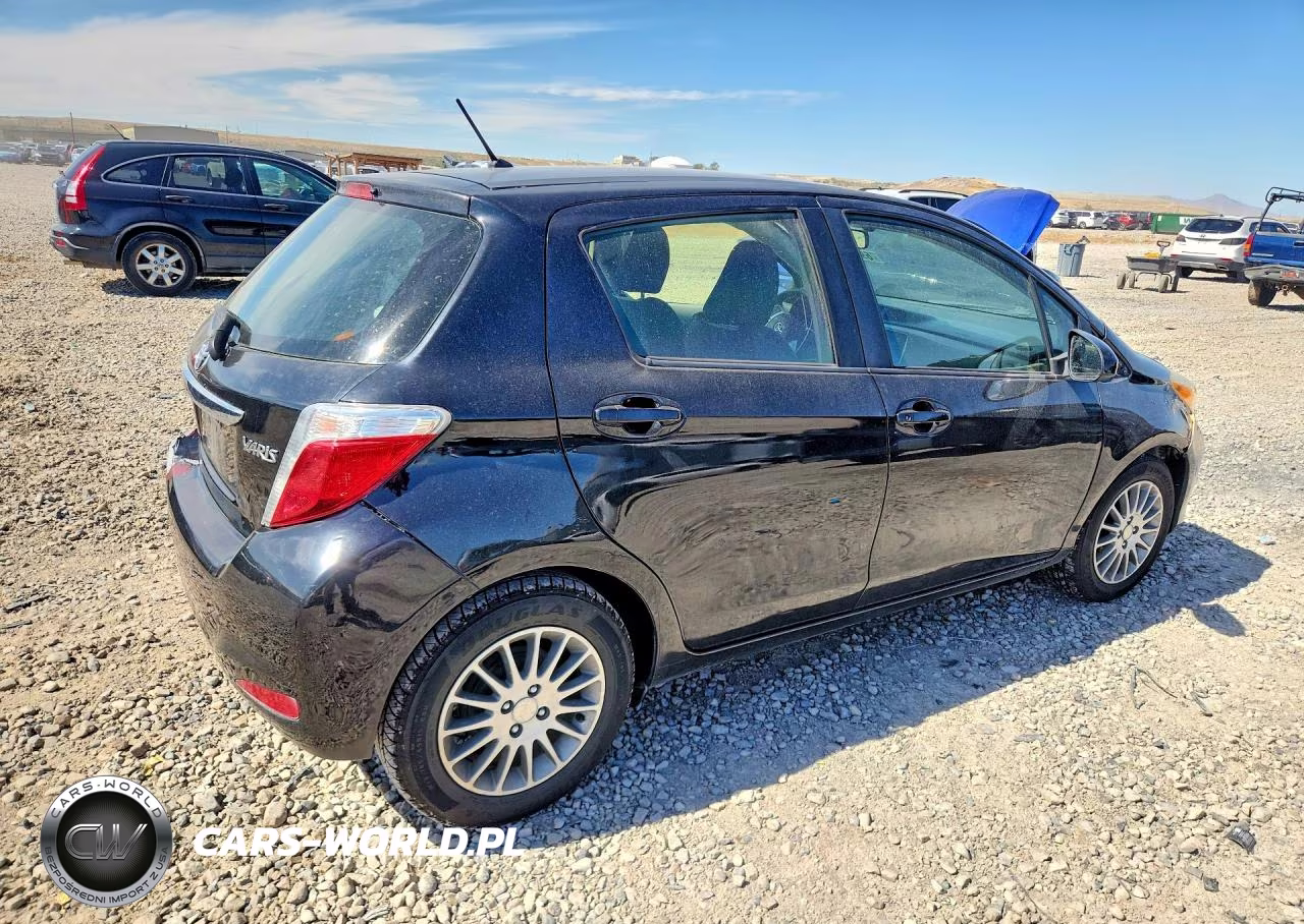 2012 Toyota Yaris 5-Door Le VIN:JTDKTUD3XCD540514 - 3