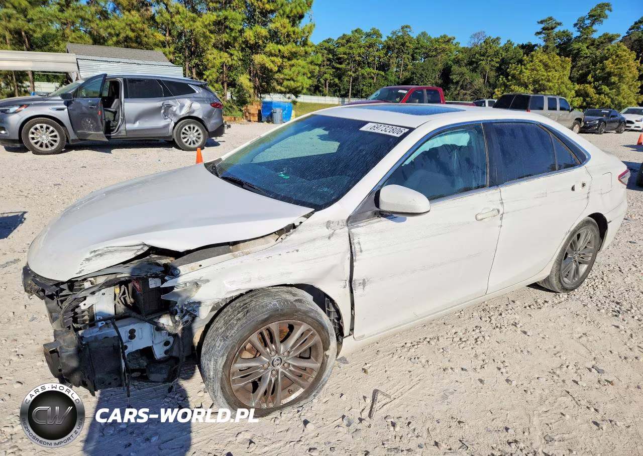 2015 Toyota Camry Se – zdjęcie 1 z 12
