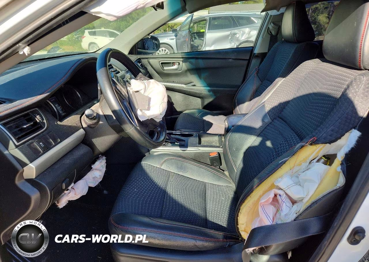 2015 Toyota Camry Se VIN:4T1BF1FK8FU063818 - 7