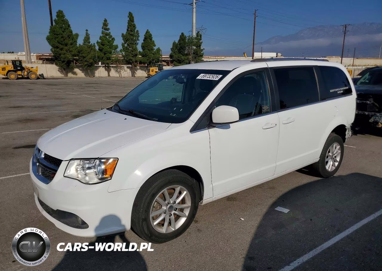 2018 Dodge Grand Caravan Sxt VIN:2C4RDGCG0JR192461 - 1